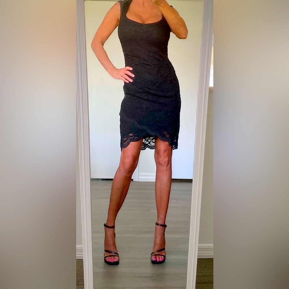 JUMP APPAREL by WENDYE CHAITIN BlackTulip-Hem Lace Cocktail/Party Dress size 7/8
